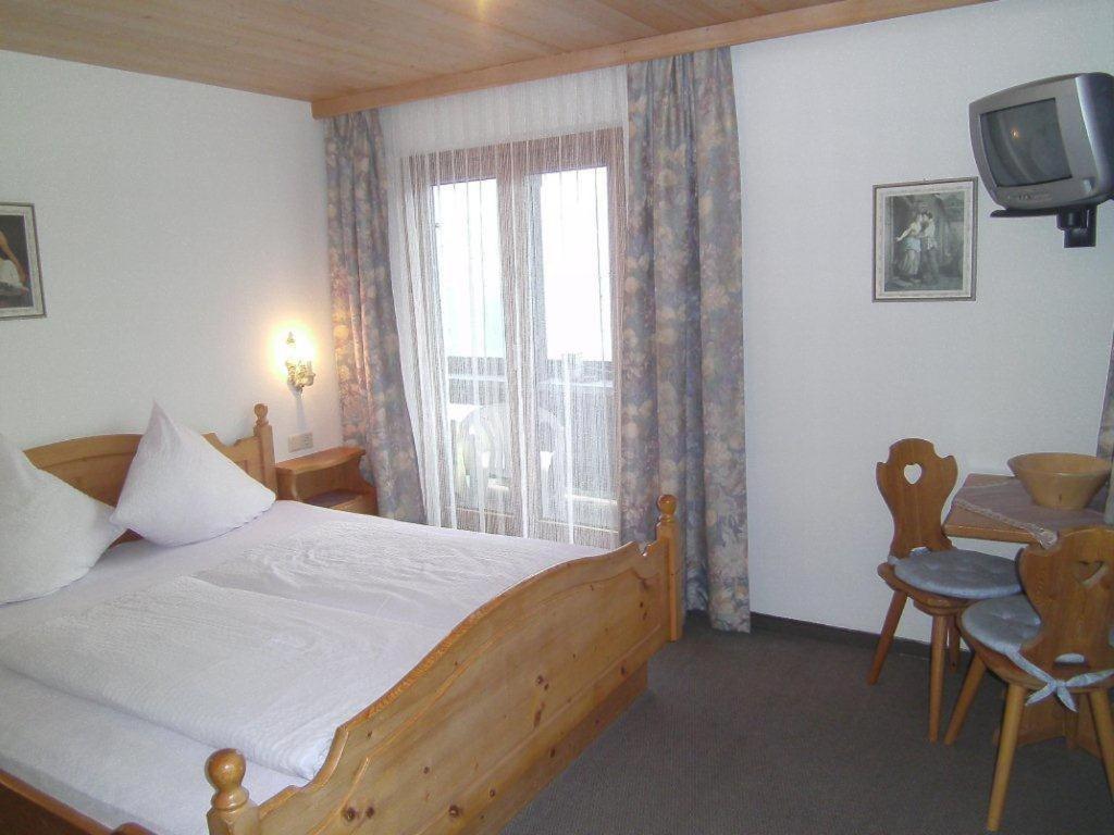 ホテルGastehaus Rieser リート・イム・ツィラータール 部屋 写真